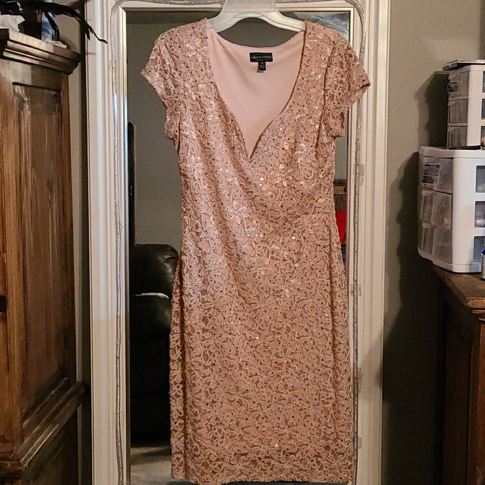 Women dress